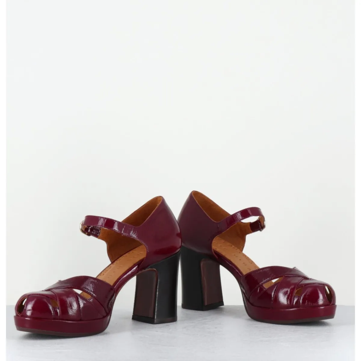 Chaussures^CHIE MIHARA Babies à talon en cuir vernis x ajouré - DEMIN SUCRE GRANATE BORDEAU
