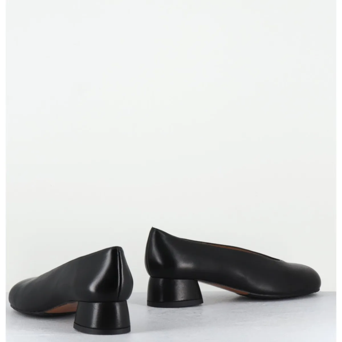 Chaussures | Ballerines^AUDLEY Ballerines en cuir bout rond petit talon - KAWA NAPPA BLACK NOIR