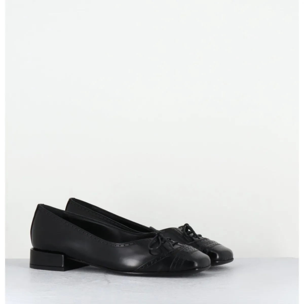 Chaussures | Ballerines^TO&CO Ballerines en cuir petit lacet - FABIENE CORDOBA NERO NOIR