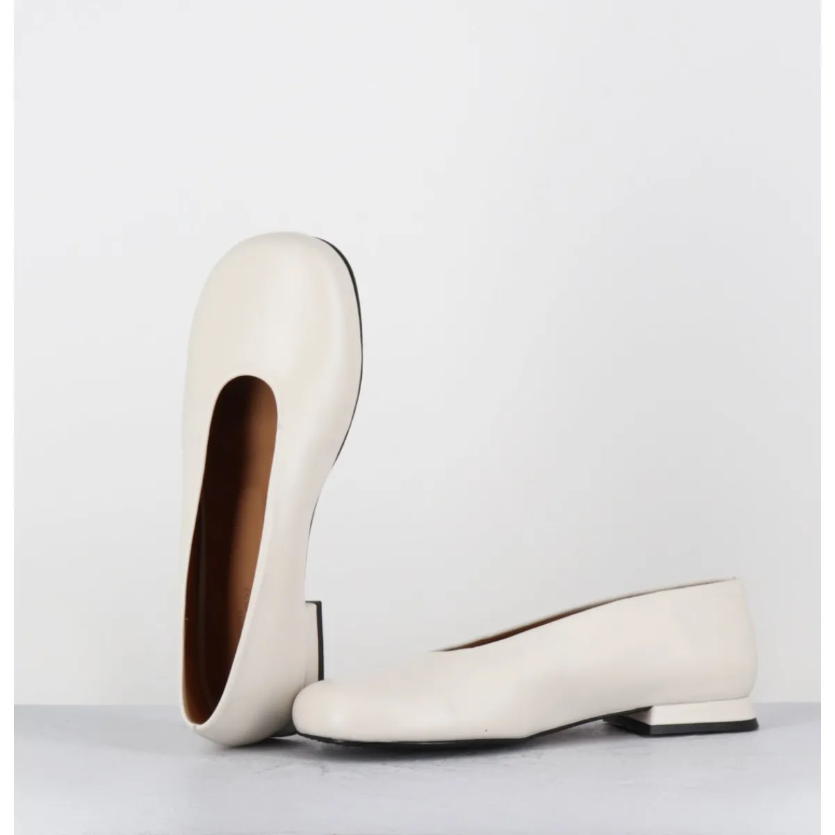 Chaussures | Ballerines^AUDLEY Ballerines minimalistes en cuir - PAOLA1 MARFIL NAPPA BLANC