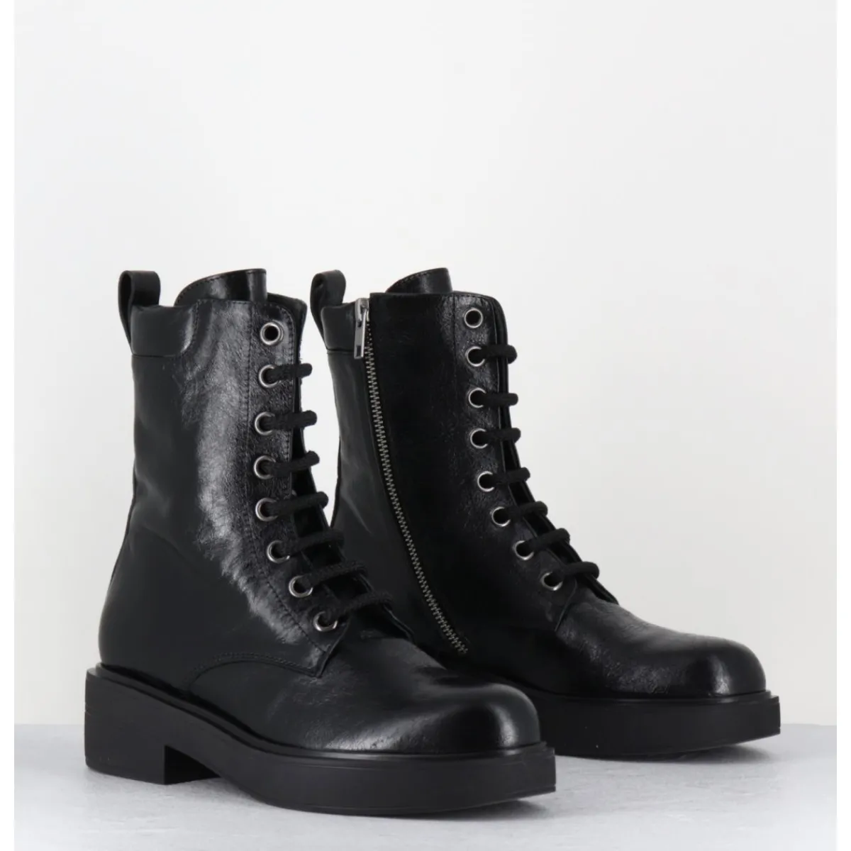 Boots^GARRICE LAB Boots à lacets esprit rangers en cuir - VETARE MORODER NERO NOIR