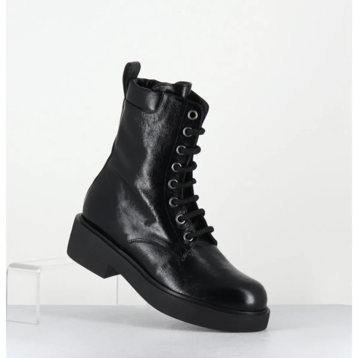 Boots^GARRICE LAB Boots à lacets esprit rangers en cuir - VETARE MORODER NERO NOIR