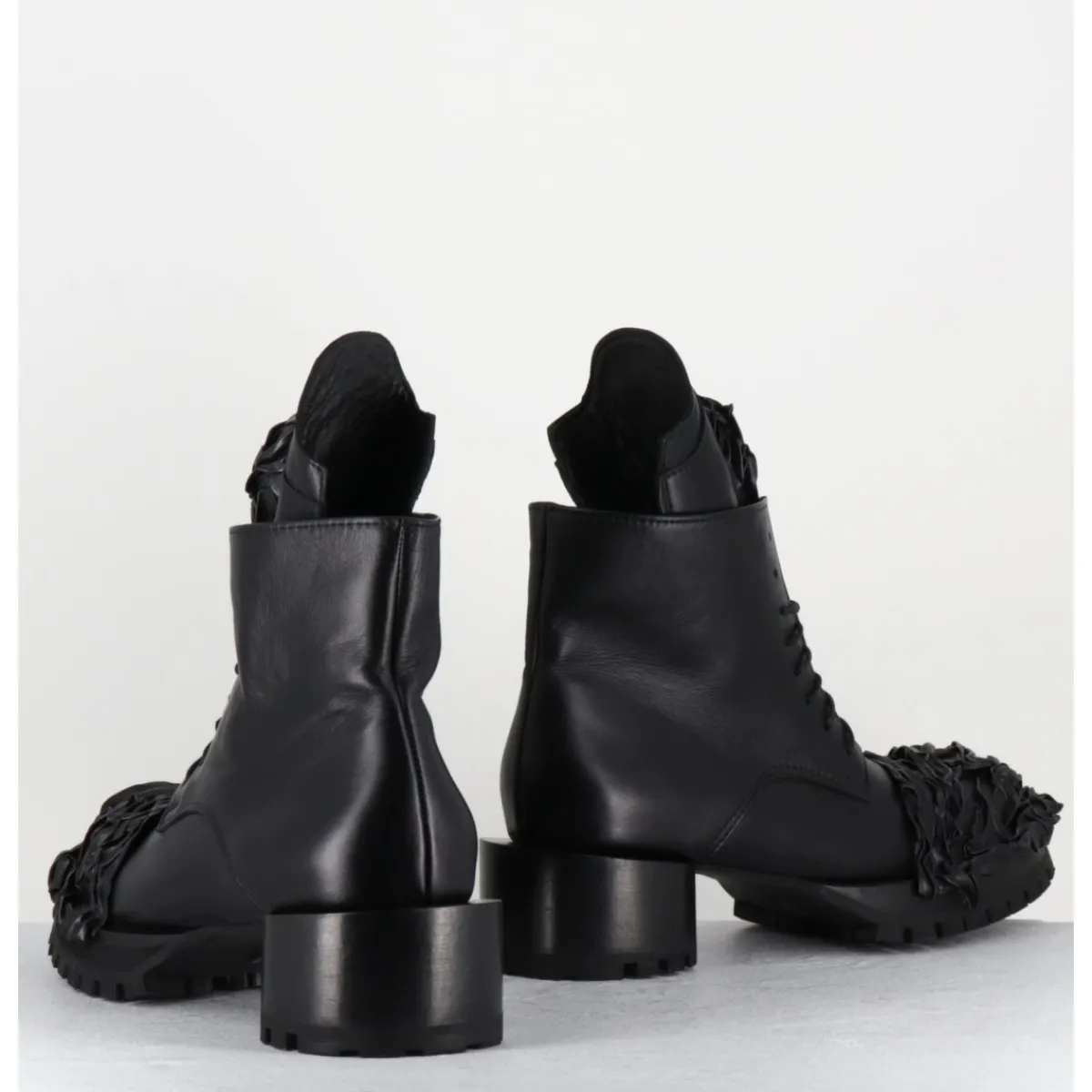 Boots | Chaussures^SDM Boots à lacets talon cylindrique et cuir froissé - LAVA NAPPA NERO NOIR