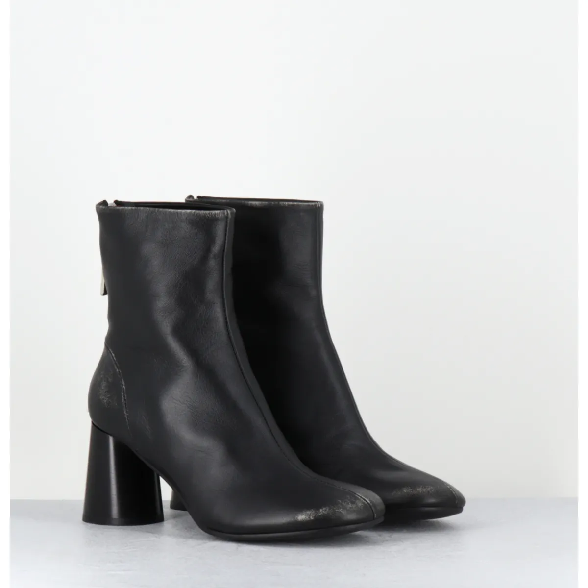 Boots^HALMANERA Boots à talon haut en cuir usé - ADA13 NIGER SHADE NOIR