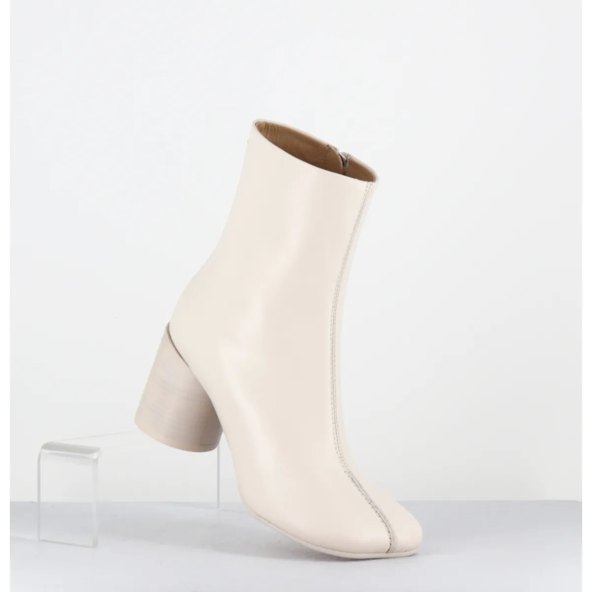 Boots^MM6 MAISON MARGIELA Boots anatomiques surpiqûre frontale en cuir cassé - S59WU0249 T2018 BLANC