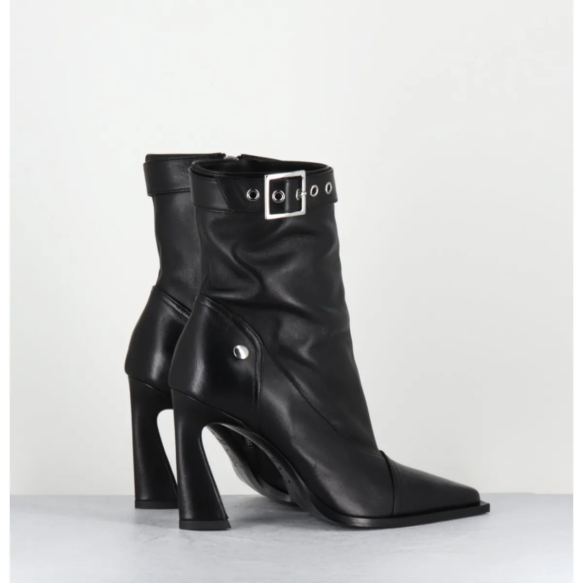 Boots^GARRICE LAB Boots bout pointu à talon haut en cuir - VENI60 NAPPA NERO NOIR