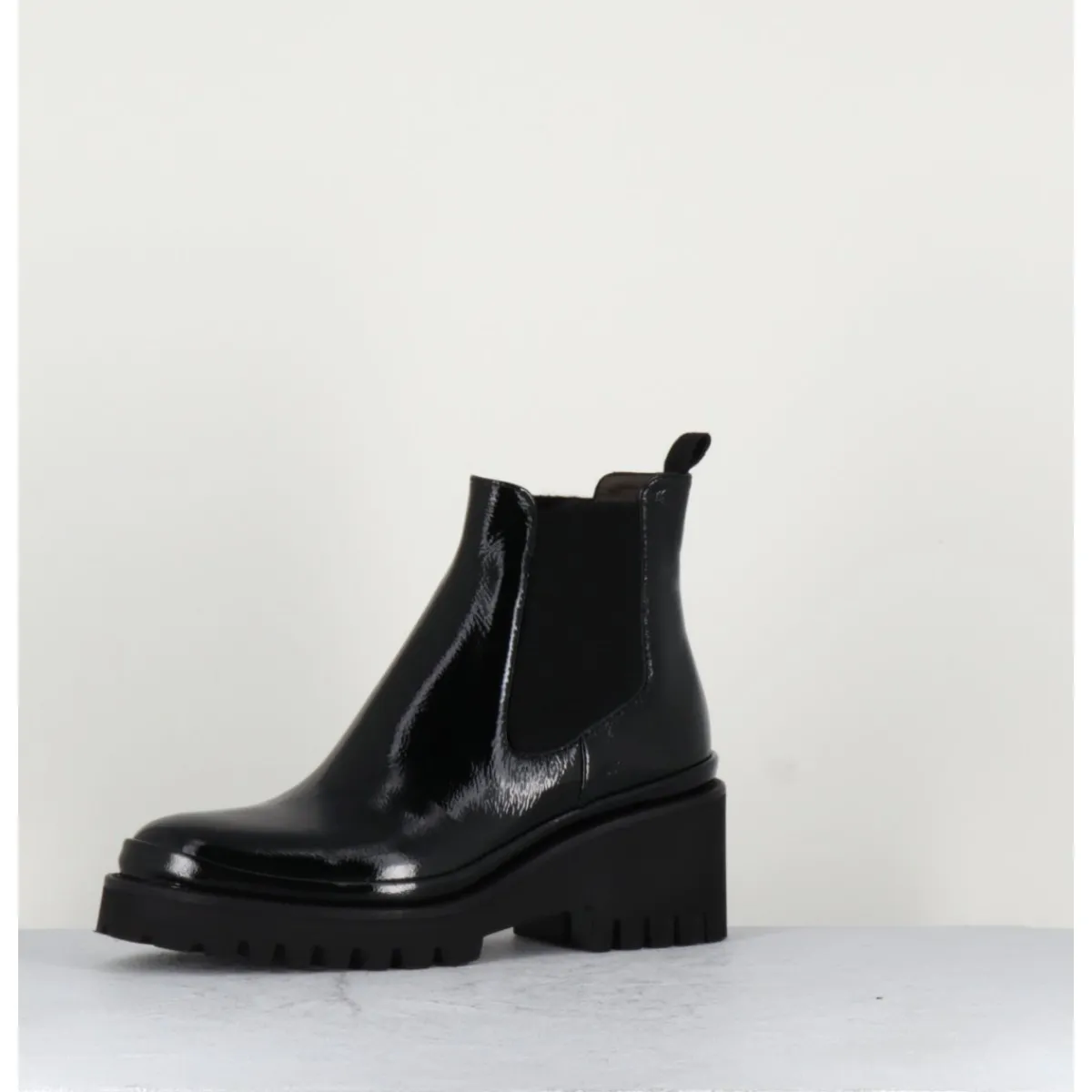 Boots^GARRICE LAB Boots chelsea en cuir naplak & semelle micro - BRADI NAPLAK NERO NOIR