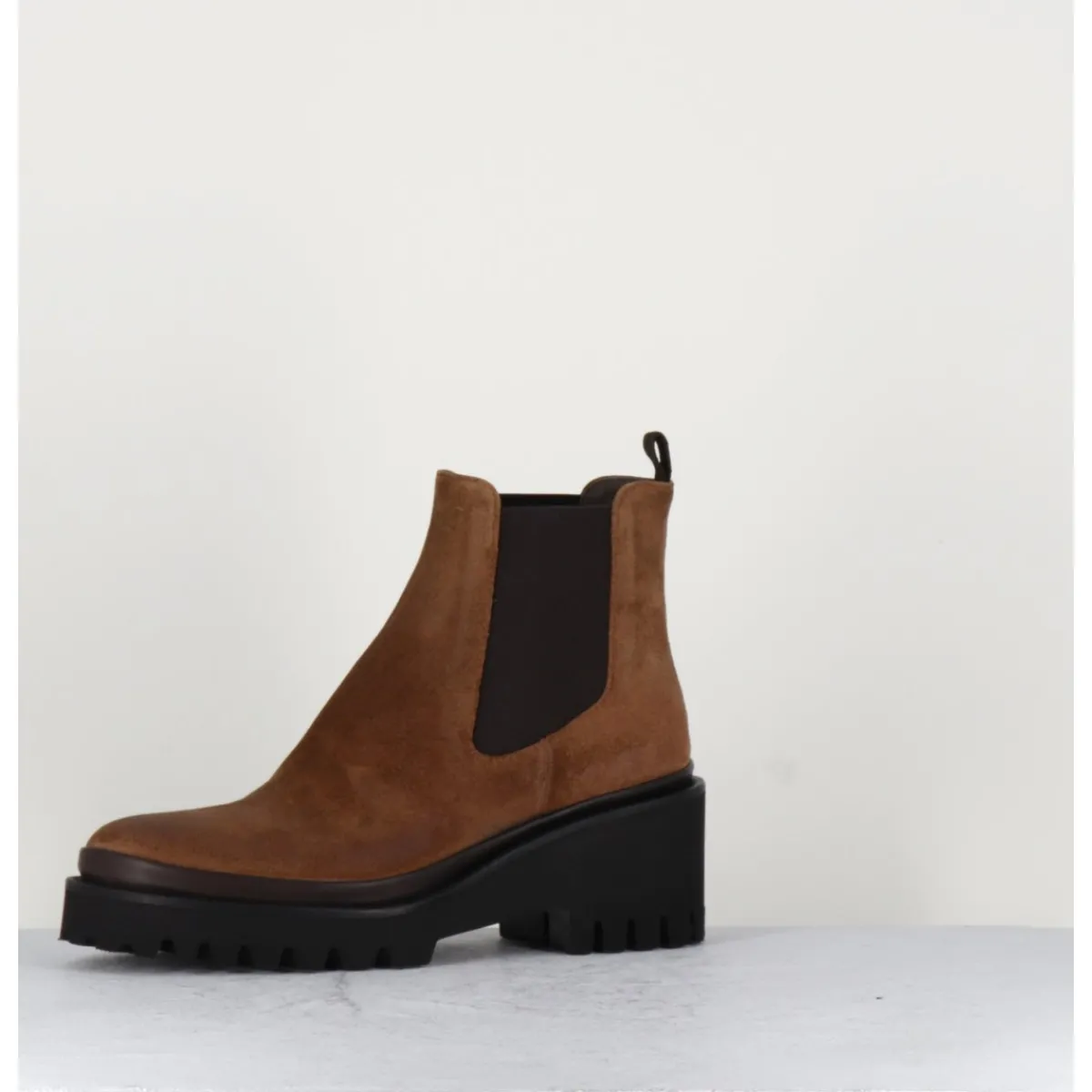 Boots^GARRICE LAB Boots chelsea en daim & semelle micro - BRADI OIL CASTAGNO CAMEL