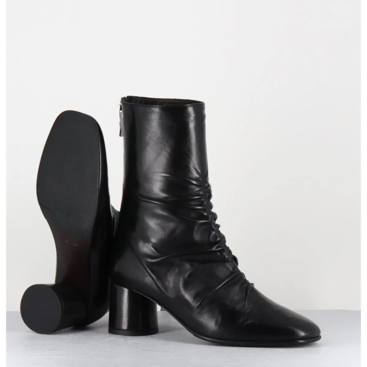 Boots^GARRICE LAB Boots en agneau plongé talon graphique - RAVENE NAPPA NERO NOIR