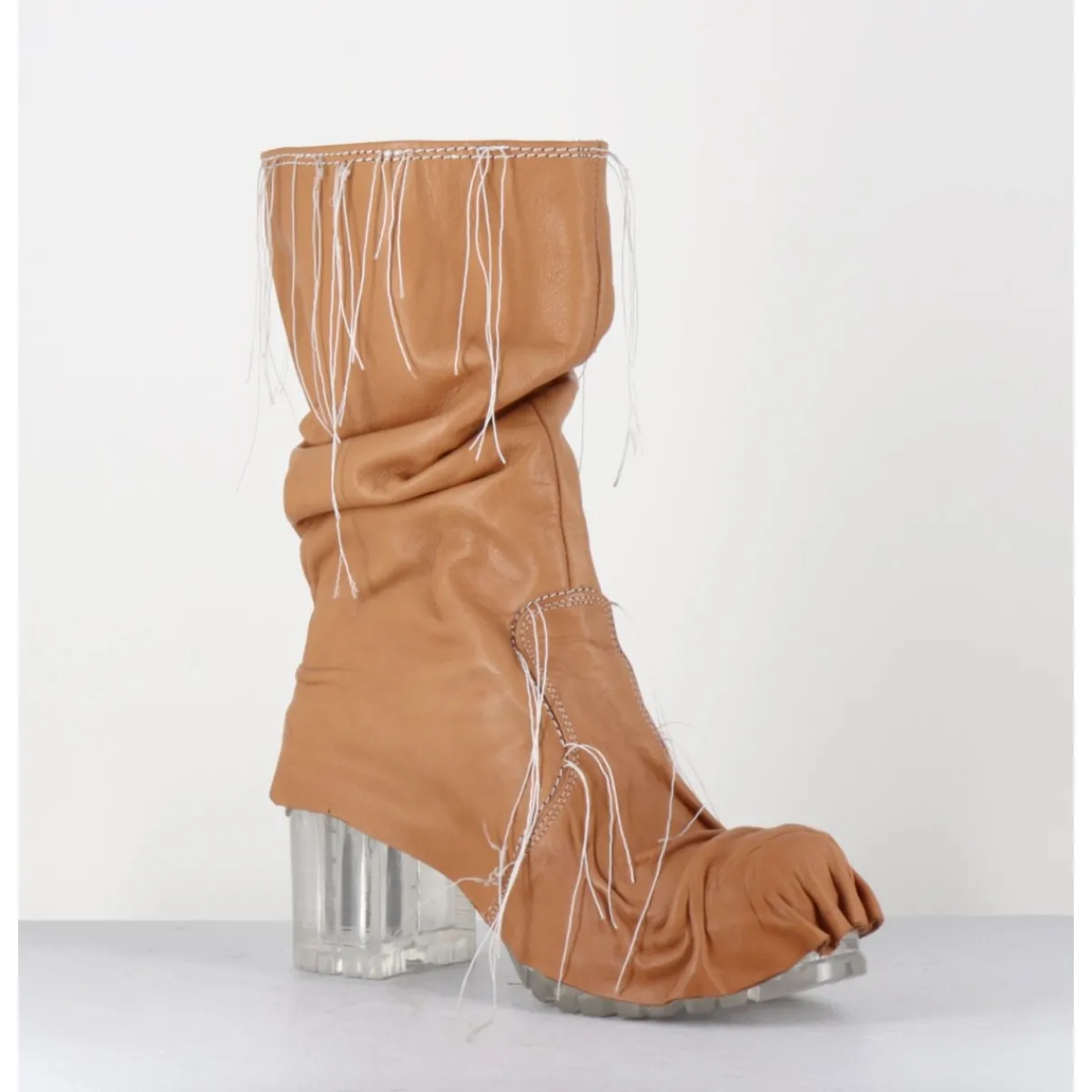 Boots | Bikers^SDM Boots en cuir semelle translucide et fils blancs - VLAD NAPPA CAMEL