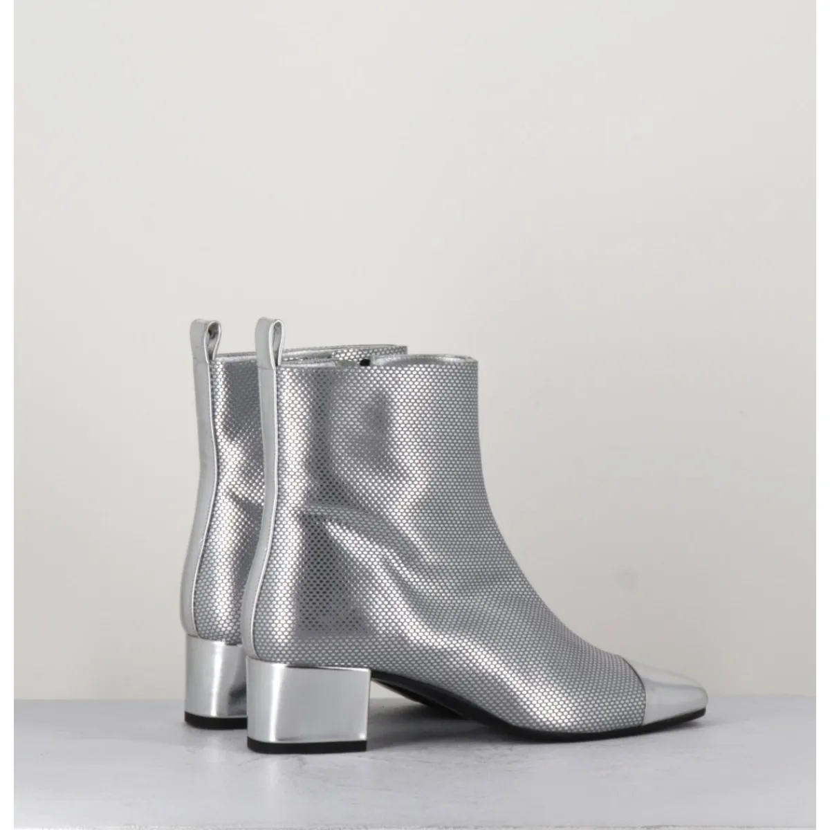 Boots^CAREL Boots en cuir gaufré détails miroir - ESTIME BIS ARGENT