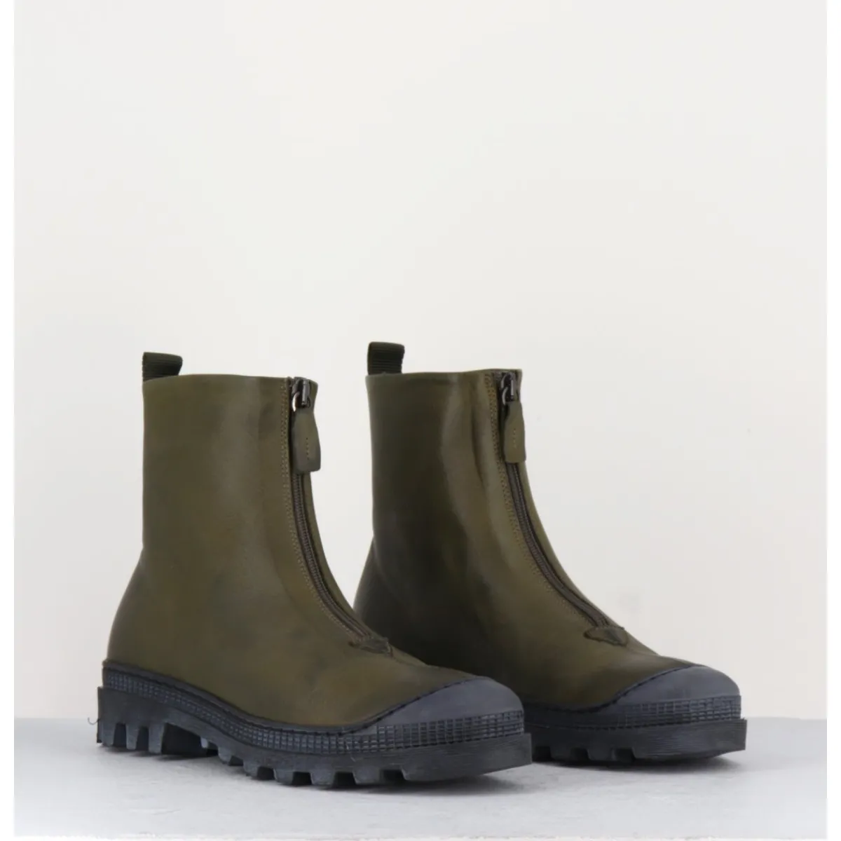 Boots^LOFINA Boots en cuir gras kaki avec zip central - I6-967 BOSCO KHAKI