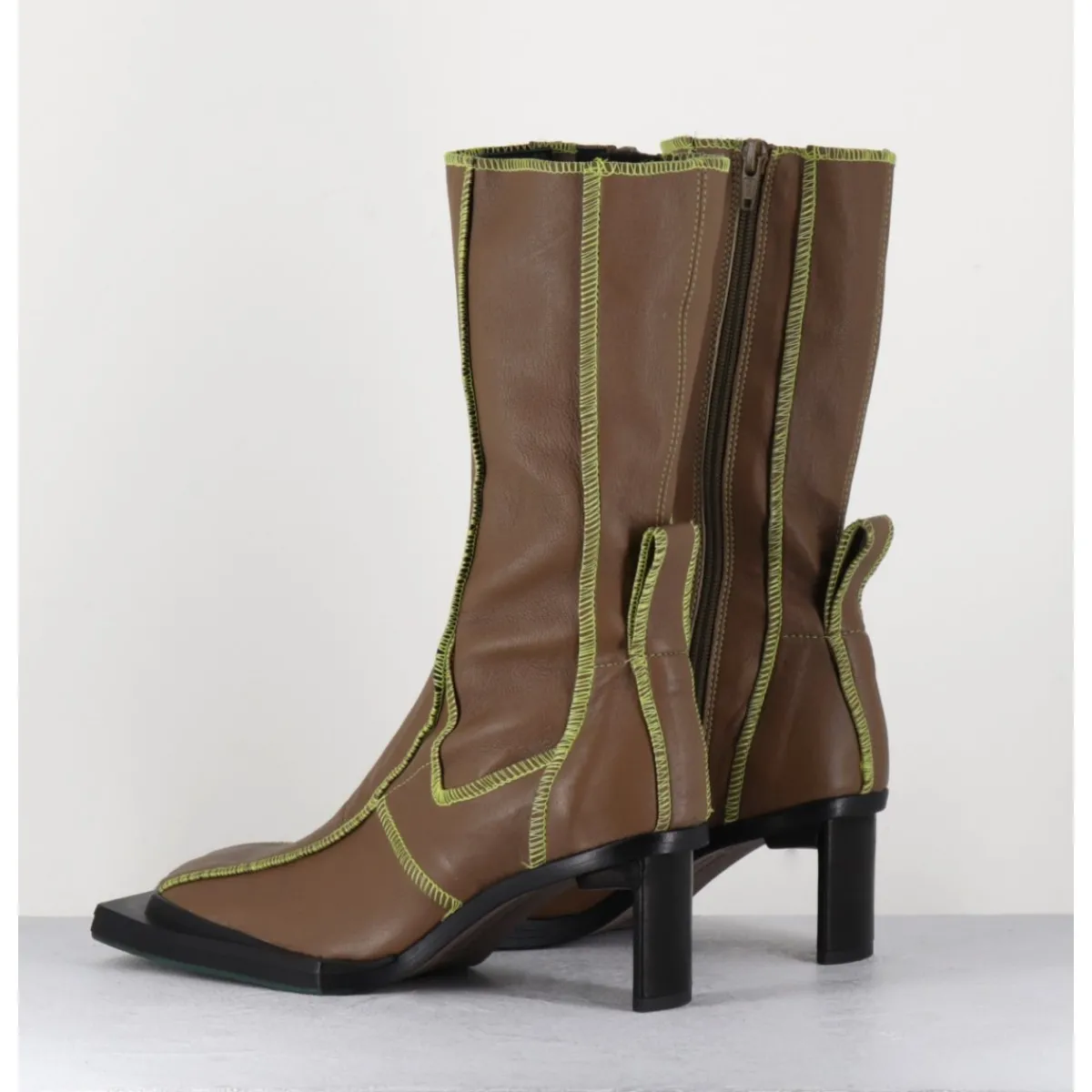 Boots^MIISTA Boots en cuir marron coutures graphiques vertes - EIMI GREEN BOOTS