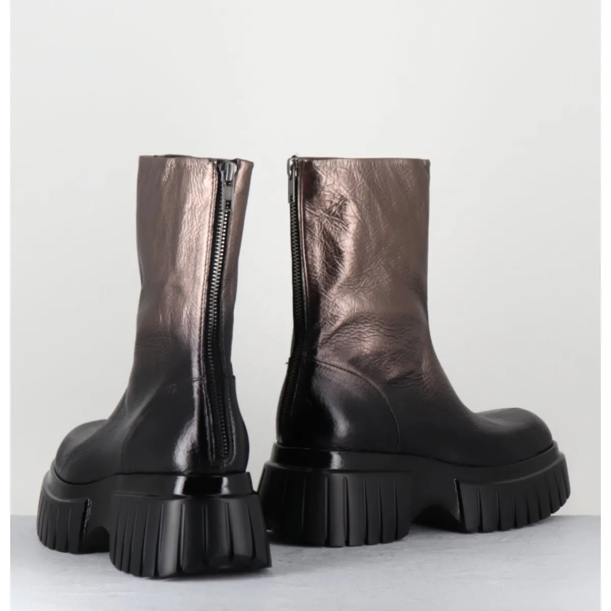 Boots^GARRICE LAB Boots en cuir métallisé semelle épaisse - MELIA1 PEGASUS BRONZO BRONZE