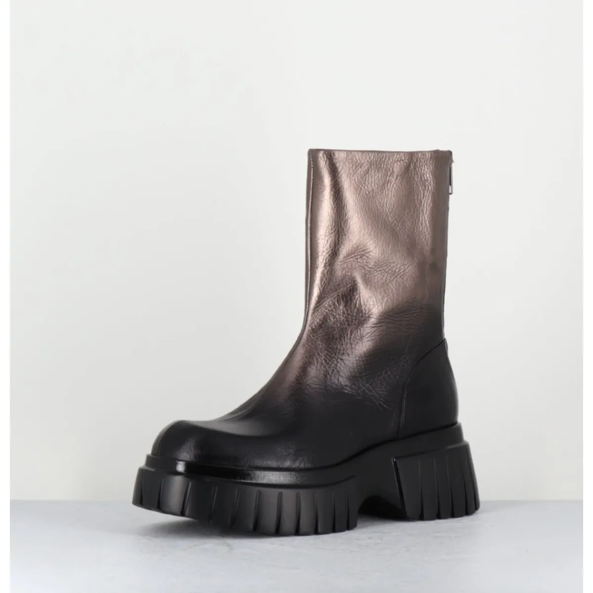 Boots^GARRICE LAB Boots en cuir métallisé semelle épaisse - MELIA1 PEGASUS BRONZO BRONZE