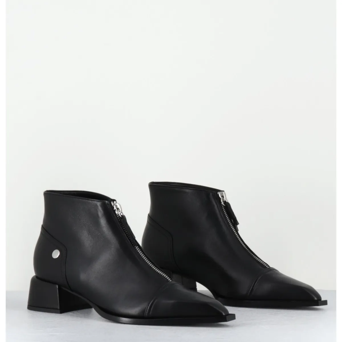 Boots^GARRICE LAB Boots en cuir bout pointu & zip central - INE25 NAPPA NERO NOIR