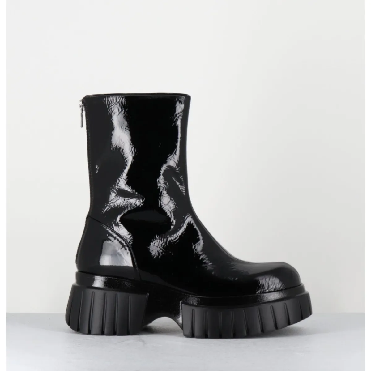 Boots^GARRICE LAB Boots en cuir vernis semelle épaisse - MELIA2 CINDY NERO NOIR