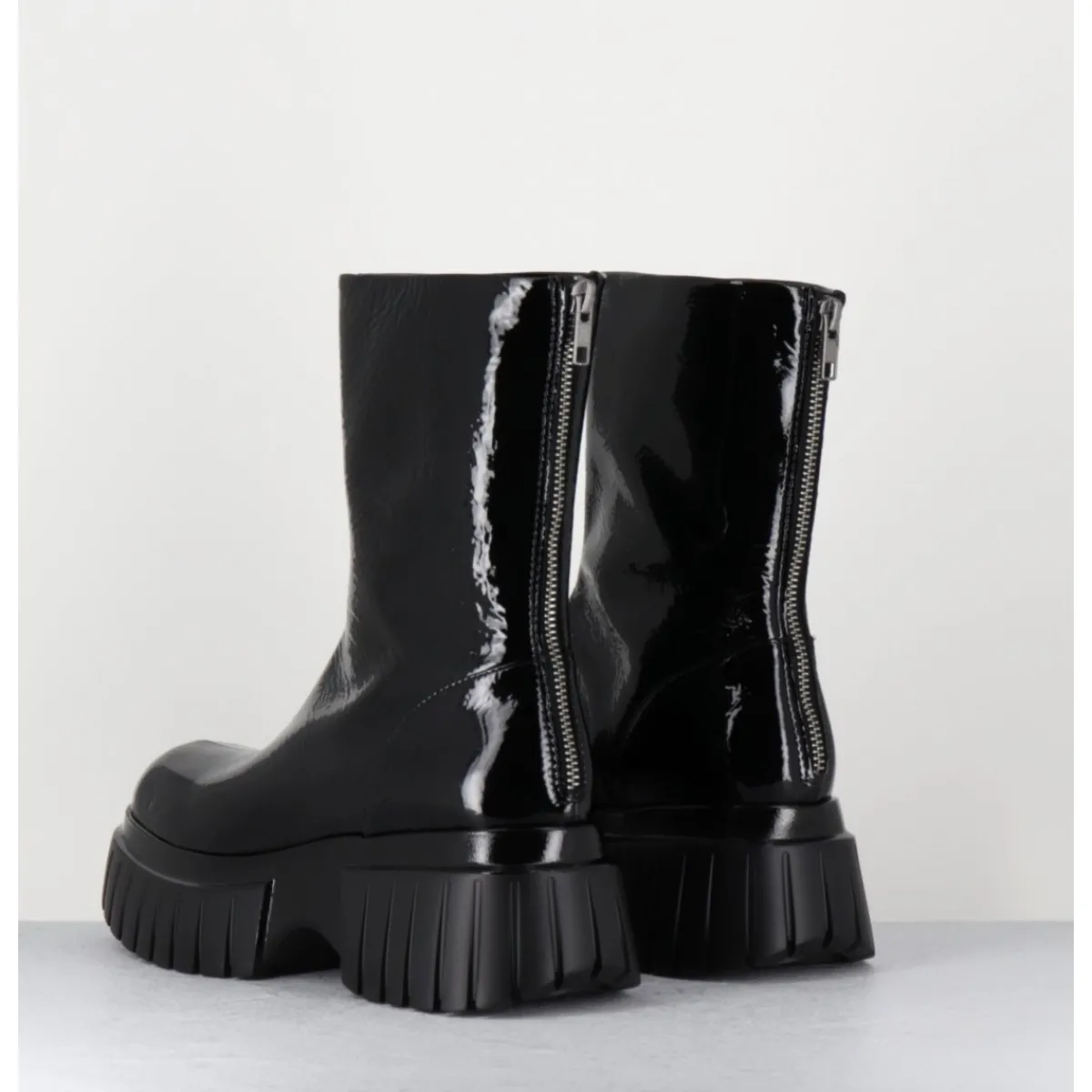 Boots^GARRICE LAB Boots en cuir vernis semelle épaisse - MELIA2 CINDY NERO NOIR