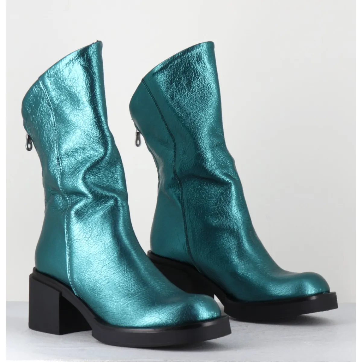 Boots | Bikers^GARRICE LAB Boots légères esprit biker en cuir métallisé - YAMA LAMINATO PETROLIO BLEU