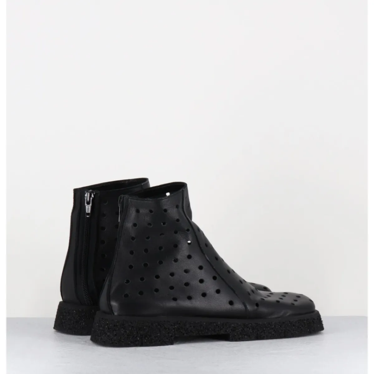 Boots^ANTONIO BARBATO Boots minimalistes légères en cuir ajouré - 1104 NAPPA NERO NOIR