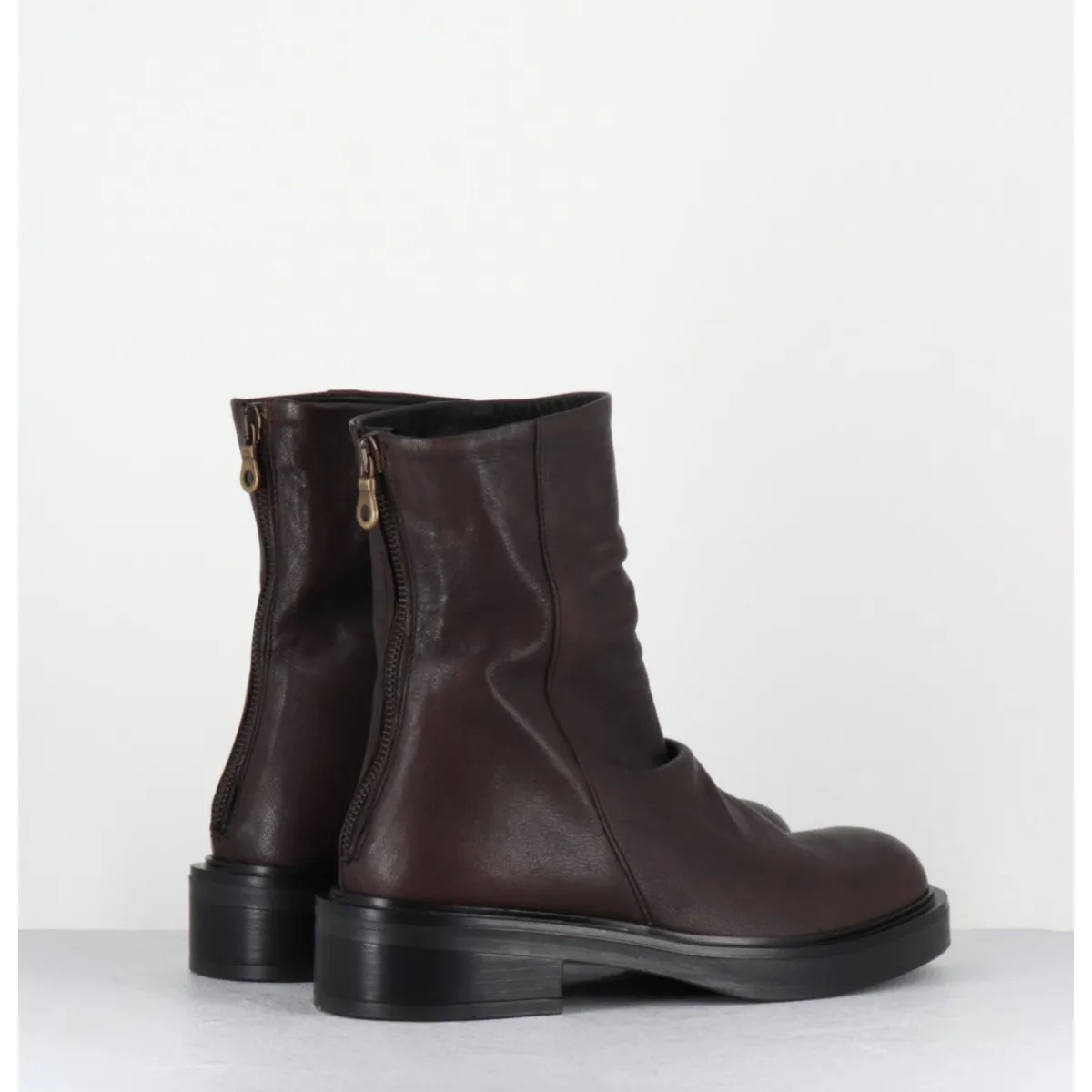 Boots^GARRICE LAB Boots plates en cuir - NATORI LAVATO T MORO MARRON