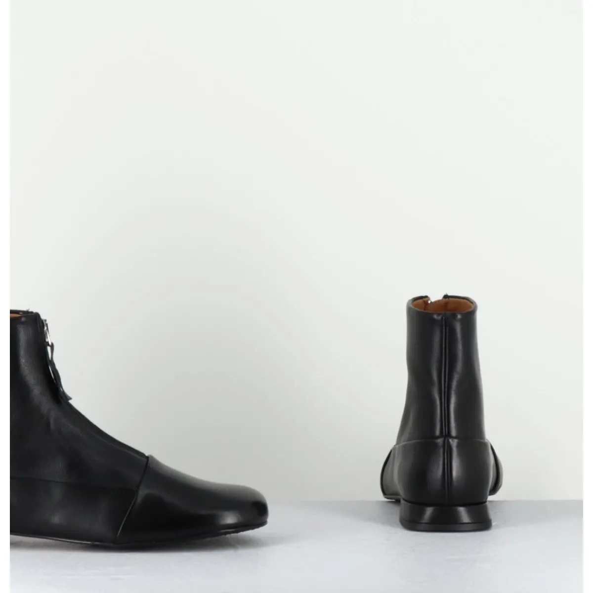 Boots^AUDLEY Boots plates en cuir souple à zip - MARIA BLACK NAPPA NOIR