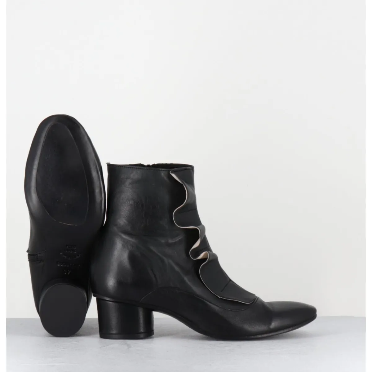 Boots^GARRICE LAB Boots souples en cuir & volant - TWIST FAR WEST NERO NOIR