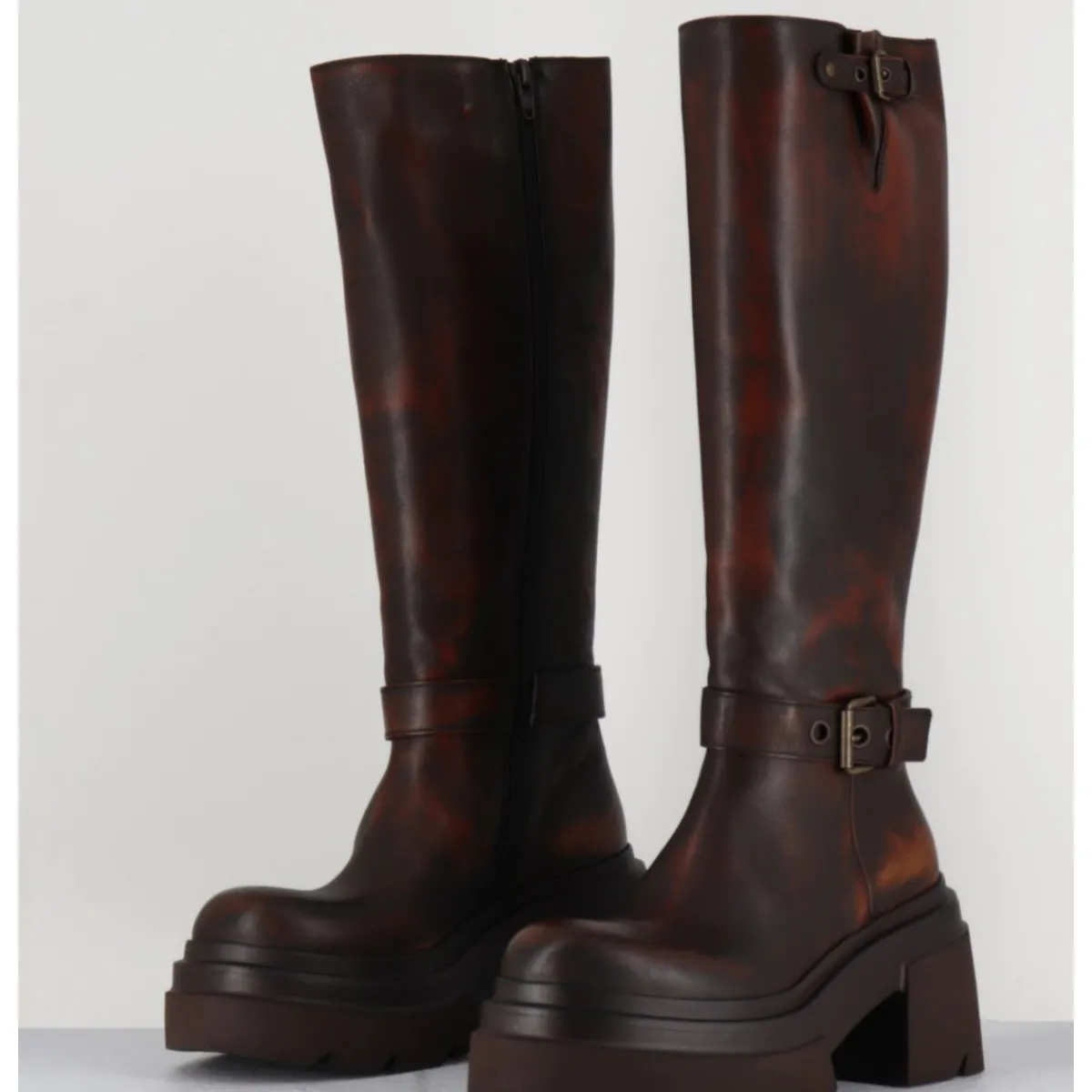 Bottes^ELENA IACHI Bottes en cuir vieilli semelle légère - E3772H24 BETA CUOIO MARRON