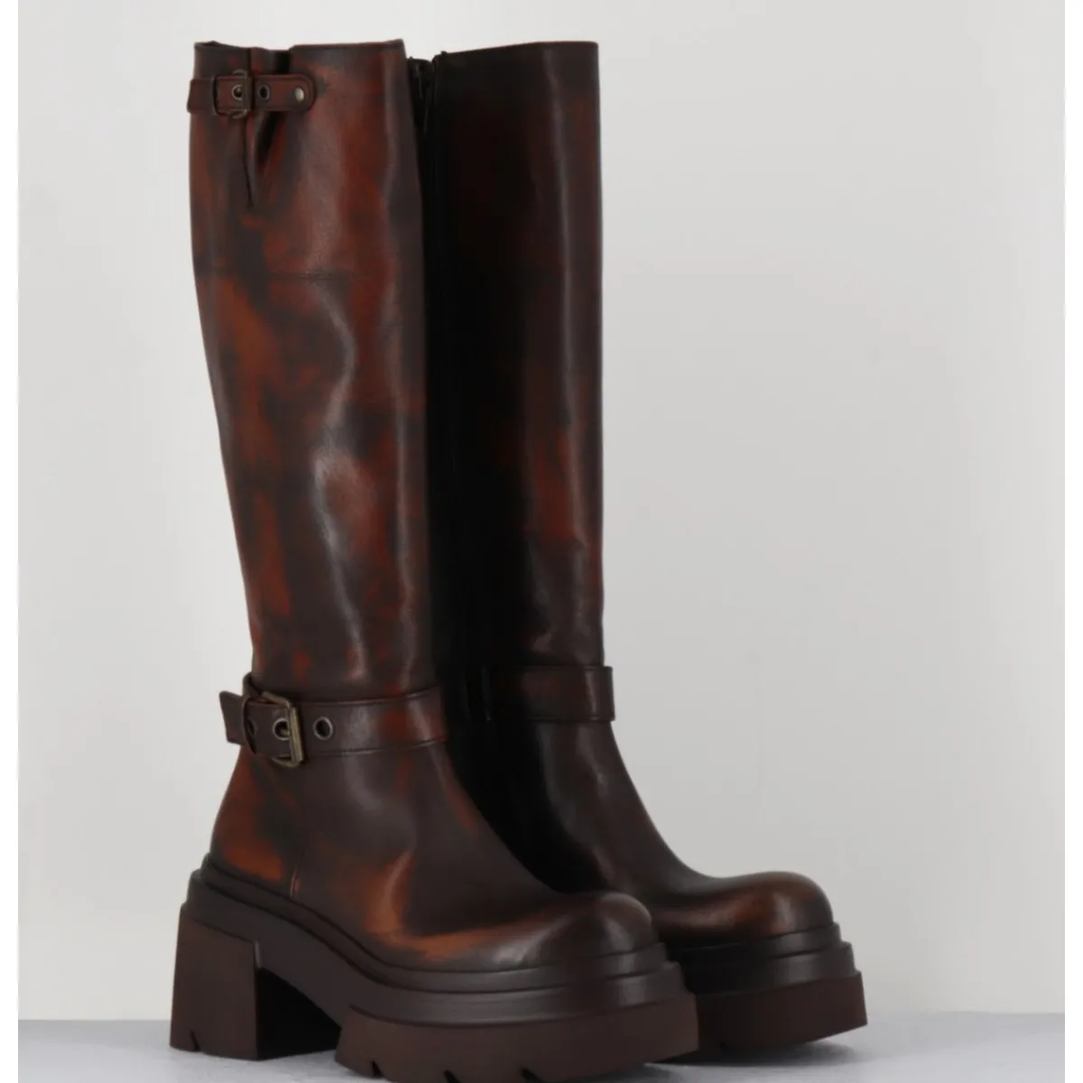 Bottes^ELENA IACHI Bottes en cuir vieilli semelle légère - E3772H24 BETA CUOIO MARRON