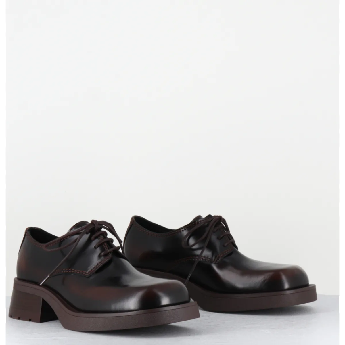 Chaussures^E8 BY MIISTA Chaussures à lacets en cuir brossé bout carré - ALTHEA BROWN BROGUES MARRON