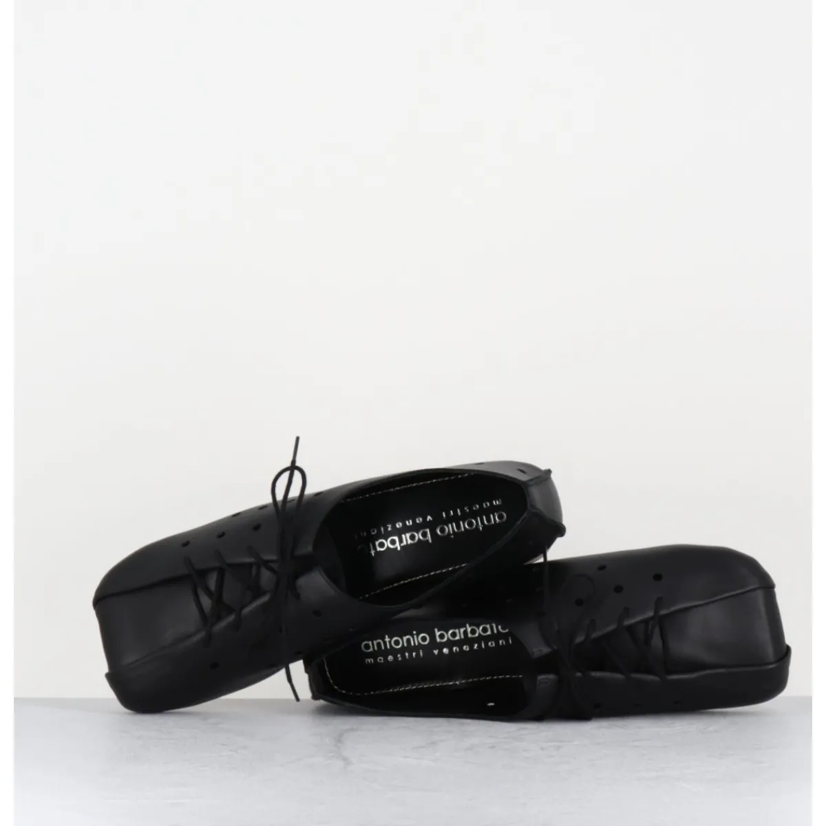 Chaussures | Ballerines^ANTONIO BARBATO Chaussures minimalistes à lacets en cuir perforé - AB4651 NAPPATO NERO NOIR