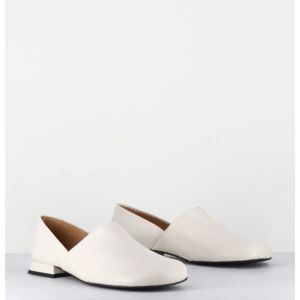 Chaussures | Ballerines^AUDLEY Chaussures minimalistes en cuir souple cassé - PAOLI MARFIL NAPPA BLANC