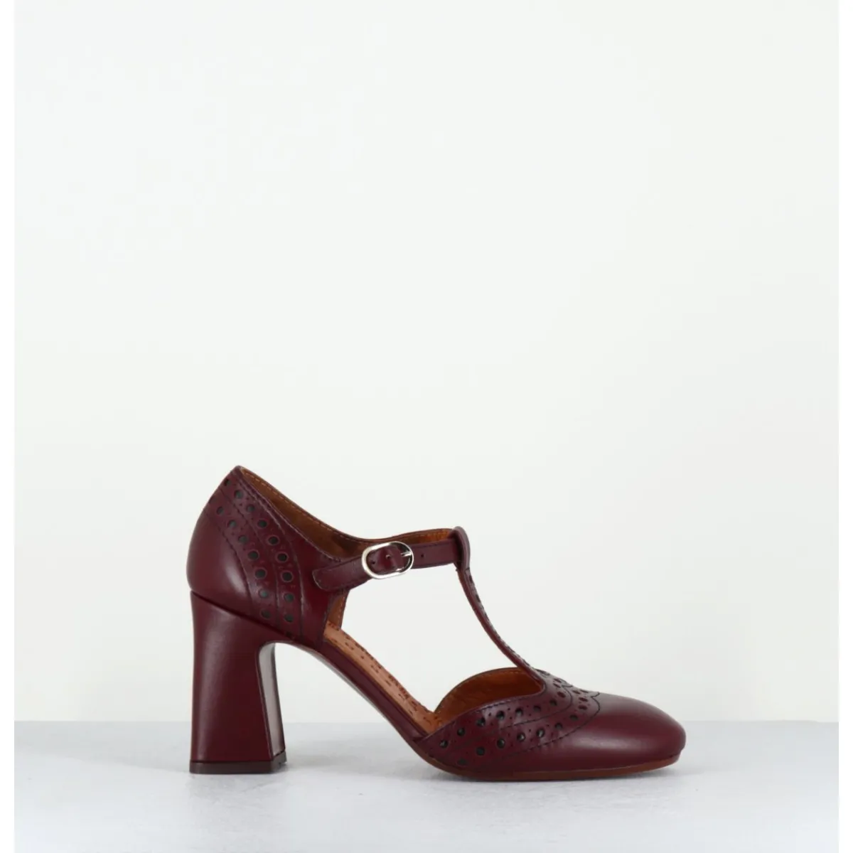 Chaussures^CHIE MIHARA Chaussures salomé à talon ne cuir x & détails noirs - MANTE TORITO GRAPE BORDEAU