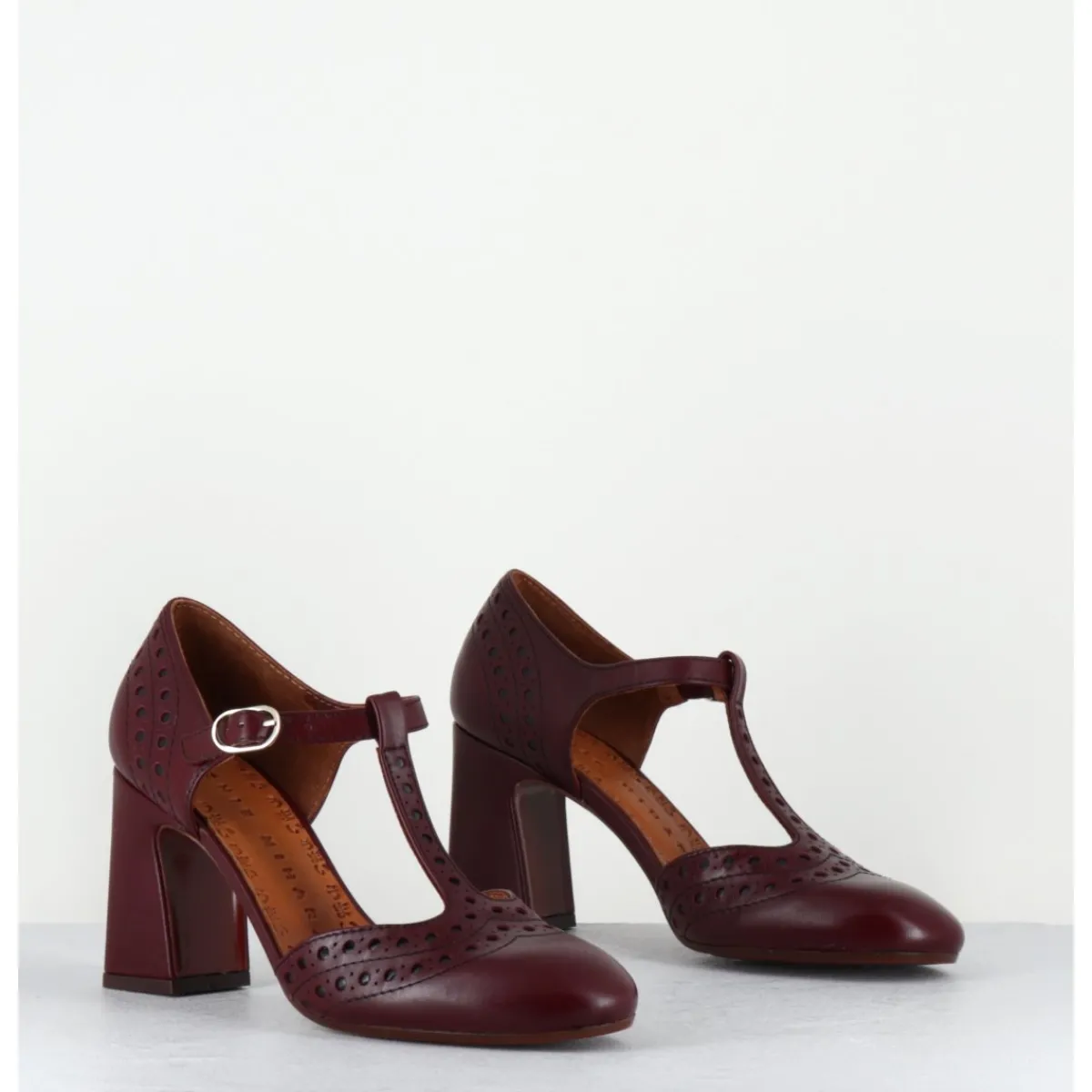 Chaussures^CHIE MIHARA Chaussures salomé à talon ne cuir x & détails noirs - MANTE TORITO GRAPE BORDEAU