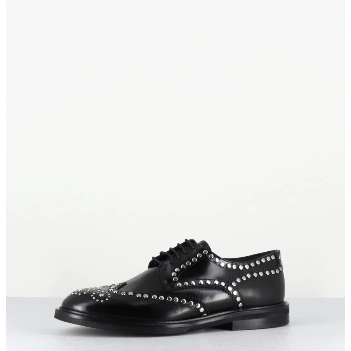 Chaussures^GARRICE LAB Derbies plats en cuir glacé bout fleuri & rivets - SALVO ABRA NERO NOIR