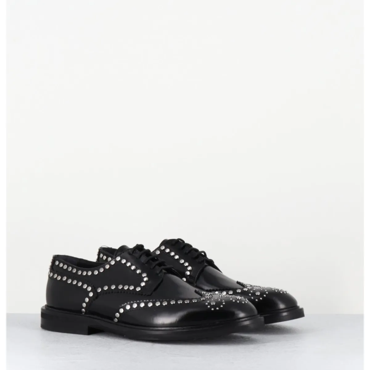 Chaussures^GARRICE LAB Derbies plats en cuir glacé bout fleuri & rivets - SALVO ABRA NERO NOIR
