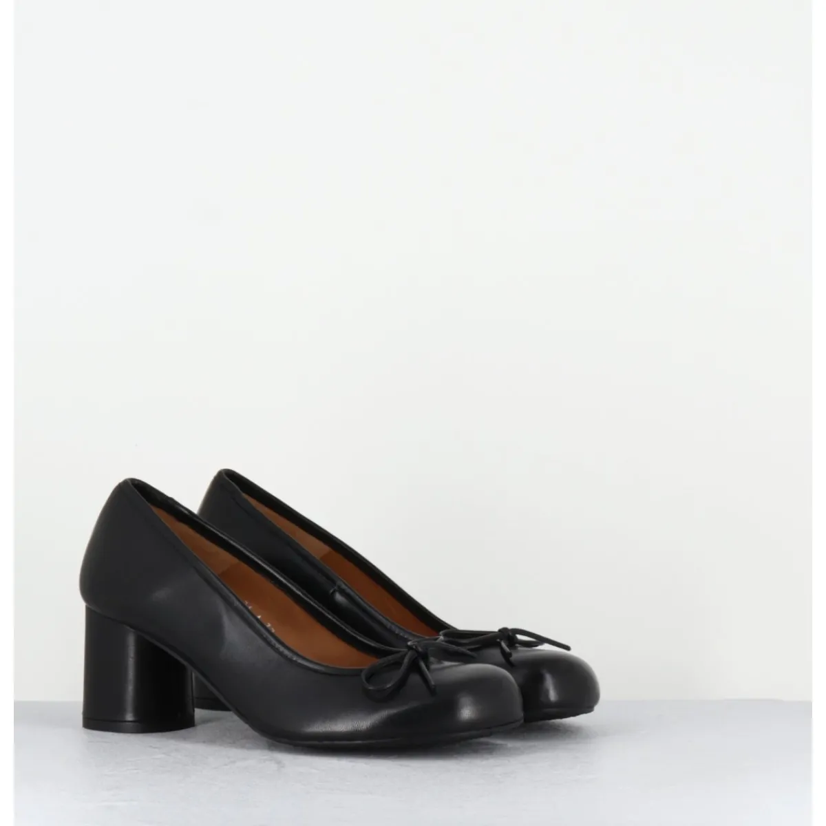 Chaussures^AUDLEY Escarpins à talon cuir & petit noeud - RINA NAPPA BLACK NOIR