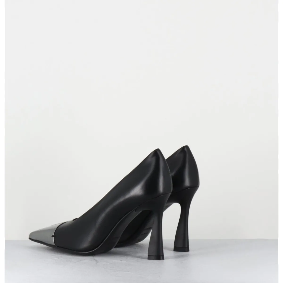 Chaussures^PREMIATA Escarpins bout pointu en cuir & argent - M6835 GARDA NERO NOIR