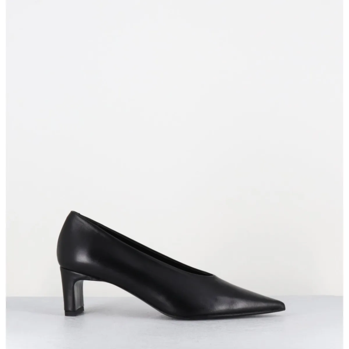 Chaussures^TO&CO Escarpins bout pointu petit talon en cuir - SLIDE24 NAPPA NERO NOIR