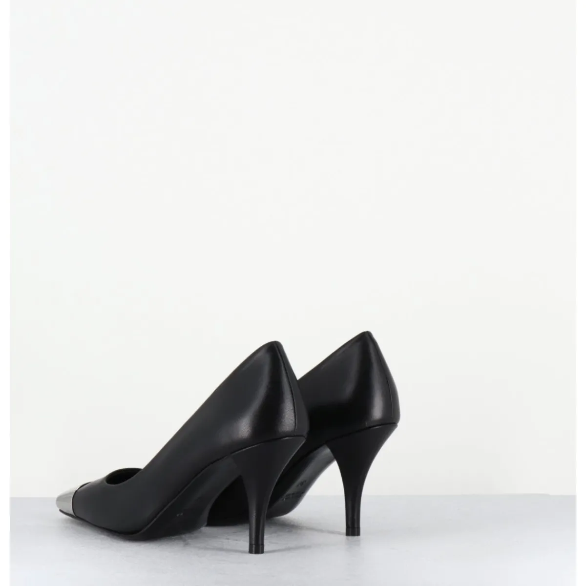 Chaussures^GARRICE LAB Escarpins en cuir talon fin bout argent - KECHA1 NAPPA NERA NOIR