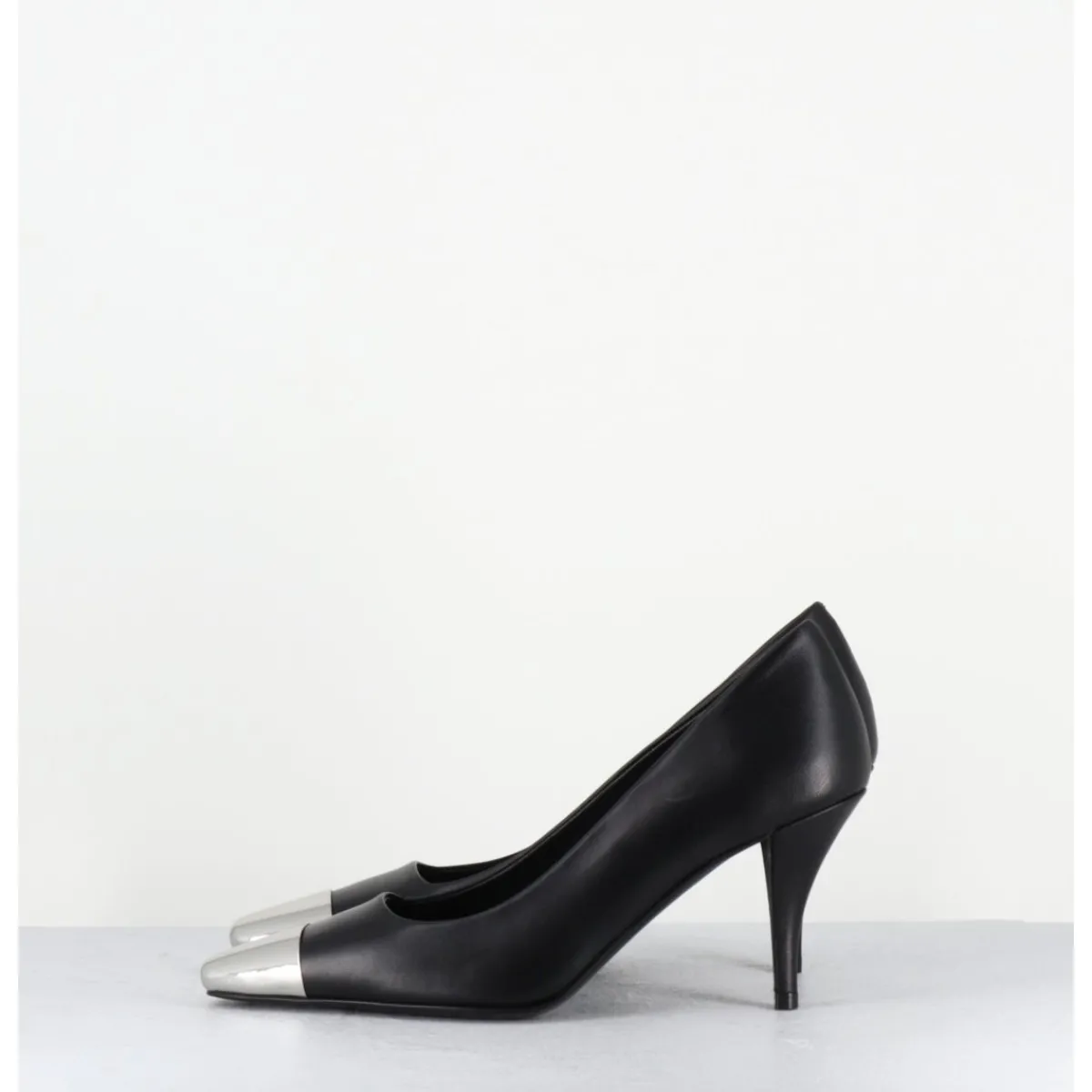Chaussures^GARRICE LAB Escarpins en cuir talon fin bout argent - KECHA1 NAPPA NERA NOIR