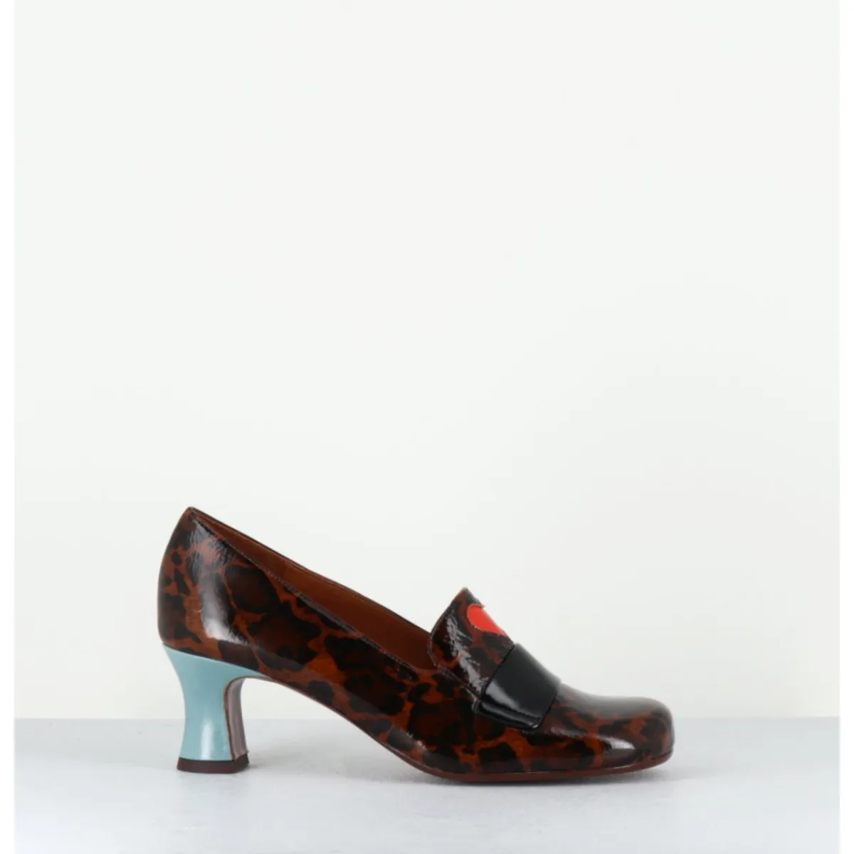 Mocassins | Chaussures^CHIE MIHARA Escarpins petit talon cuir imprimé léopard coeur rouge - MYMARA FIAT CASTANO