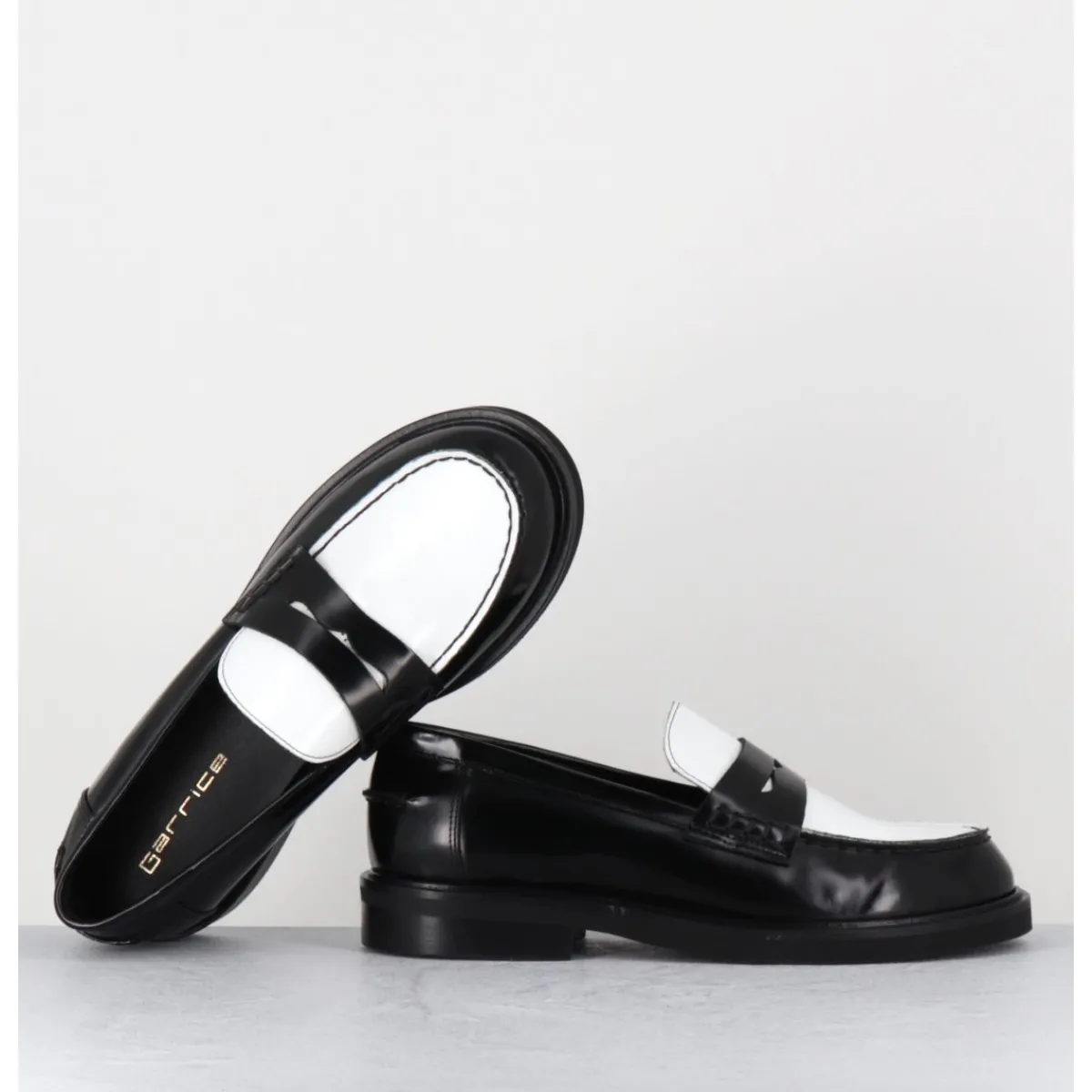 Mocassins | Chaussures^GARRICE LAB Mocassins collège en cuir glacé noir & blanc - CHILO3 ABRA NERO BIANCO NOIR&BLANC