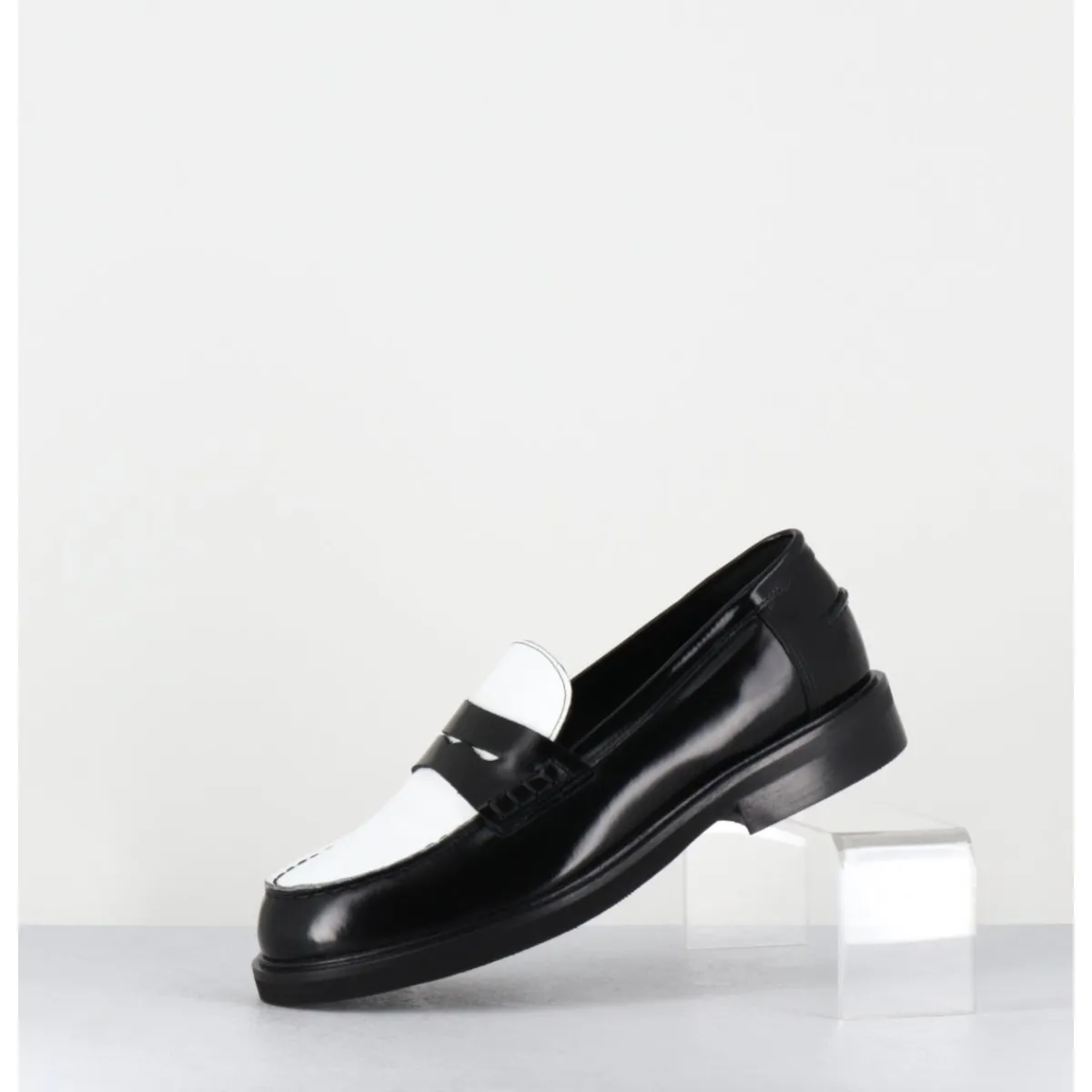 Mocassins | Chaussures^GARRICE LAB Mocassins collège en cuir glacé noir & blanc - CHILO3 ABRA NERO BIANCO NOIR&BLANC