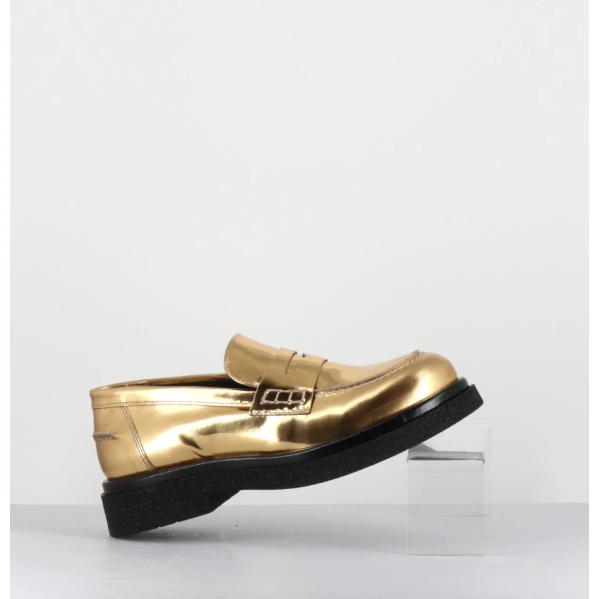 Mocassins | Chaussures^OA NON FASHION Mocassins en cuir glacé miroir or semelle légère - AL100 SUPERLUX ORO DORE