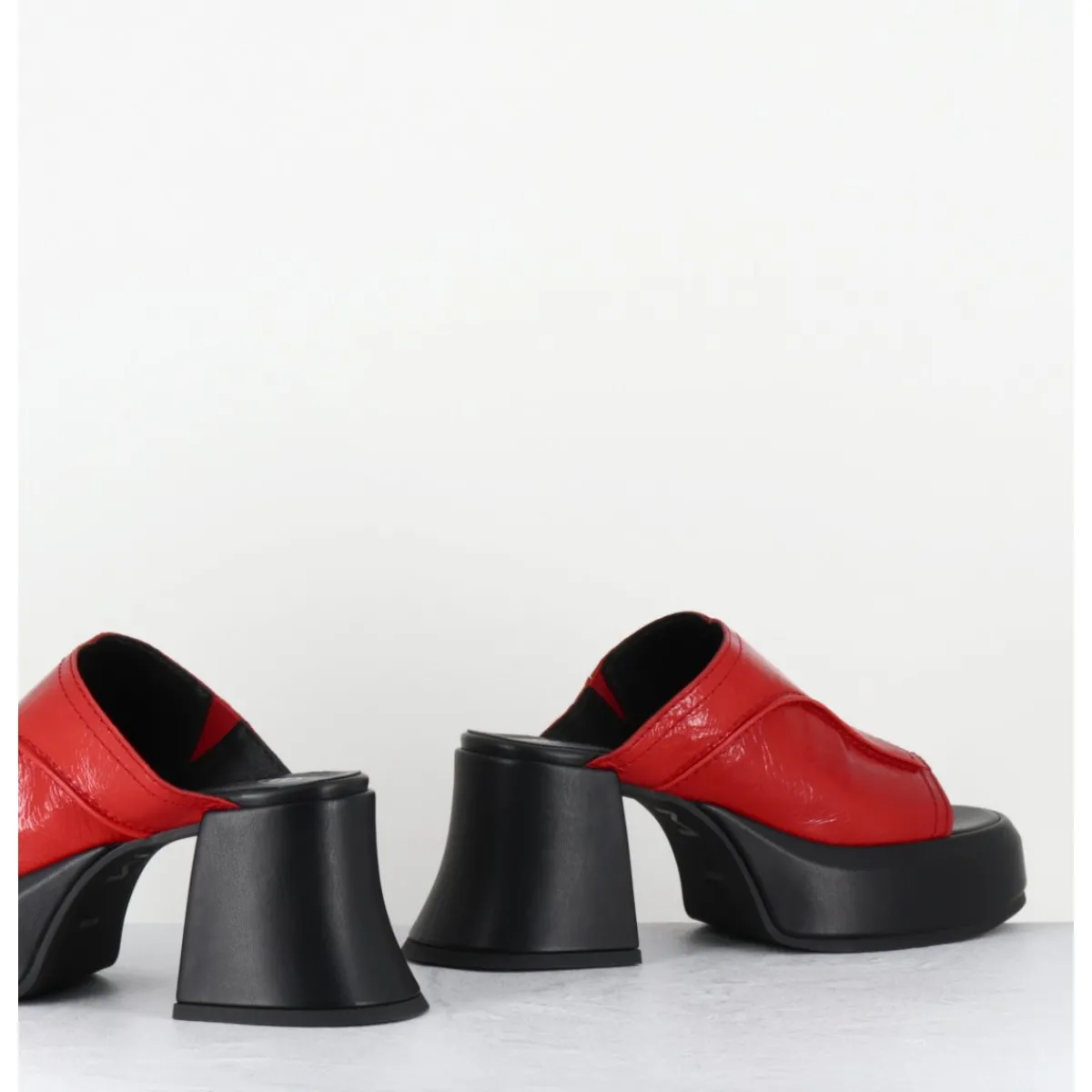 Plateformes^E8 BY MIISTA Mules à plateformes 70s cuir & surpiqûres - LOTA RED SANDAL ROUGE